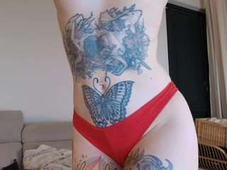 Tattoobbgirl