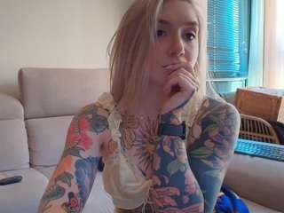Tattoobbgirl