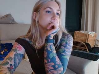 tattoobbgirl