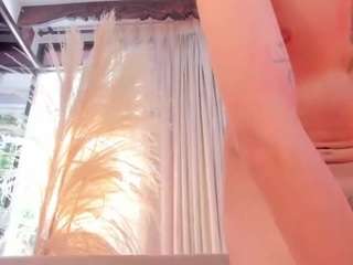 AdharaSweet1 live webcam show