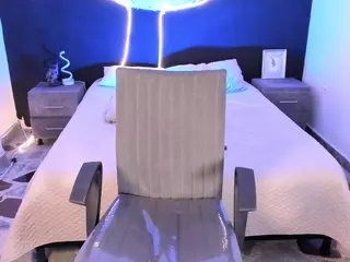 AdharaSweet1's Live Sex Cam Show