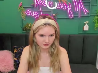 EvelineAmore's Live Sex Cam Show