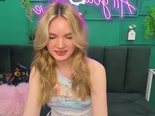 EvelineAmore's Live Sex Cam Show