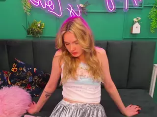 EvelineAmore's Live Sex Cam Show