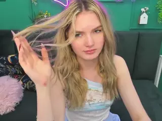 EvelineAmore's Live Sex Cam Show