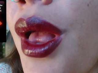 le modèle missevoleth2 est en webcam porno dans un show sur le site camsoda, il possède les tags suivants: ahegao,sex toys,lush,mature,naked,nature,normal,oil,orgasm,pussy,smoking,lingerie,solo,spank,squirter,striptease,tattoos,teen (18+),toys,twerk