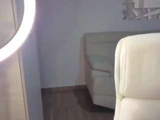  scarlette-davis chat room