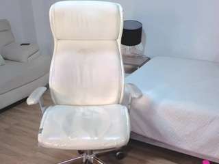 scarlette-davis Live Webcam on CamSoda