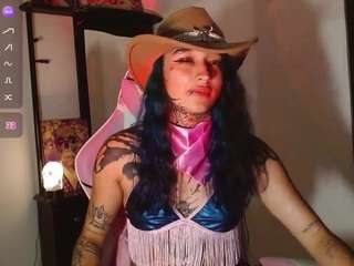 sharaross1 Live Webcam on CamSoda