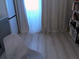 Almaz-Fire-Fox-One live cam preview