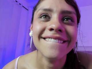 Arianaa-collins