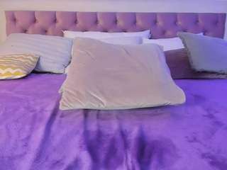 arianaa-collins chat room