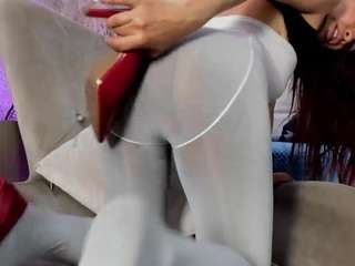 arianaa-collins