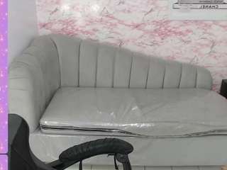 emily-rousse-t webcam