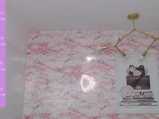 emily-rousse-t webcam