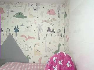  emily-rousse-t chat room
