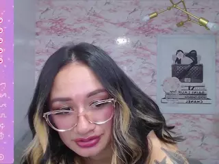 emily-rousse-t's Live Sex Cam Show