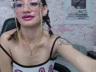 emily-rousse-t's Live Sex Cam Show