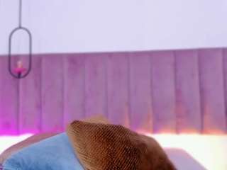 emmily-z Sex Cam Show