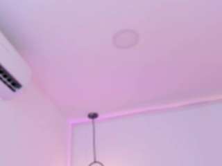 emmily-z Sex Cam Show