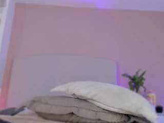 emmily-z live webcam show