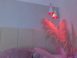 emmily-z live cam preview