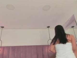 emmily-z live cam preview