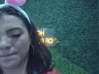 emmily-z's Live Sex Cam Show