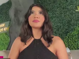 emmily-z's Live Sex Cam Show
