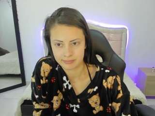 fire-love's CamSoda show and profile