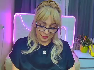 KatrinaCharm's Live Sex Cam Show