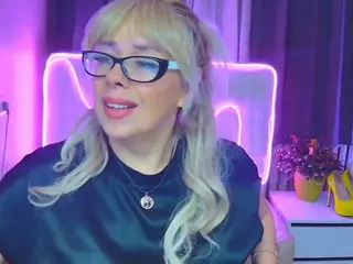 KatrinaCharm's Live Sex Cam Show