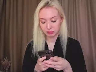 Miarhode's Live Sex Cam Show