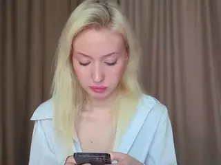 Miarhode's Live Sex Cam Show