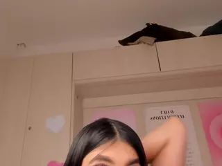 ShirleyJones's Live Sex Cam Show
