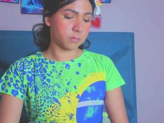 zoeemorettii live cam profile