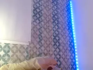 AlexiaCarsonew's Live Sex Cam Show