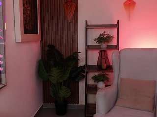  coral-lise chat room
