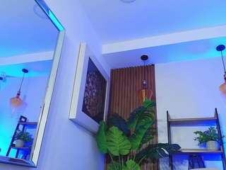  coral-lise chat room