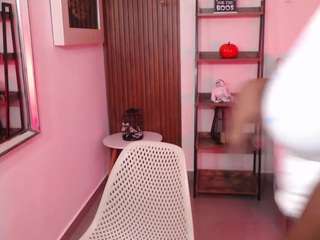  coral-lise chat room