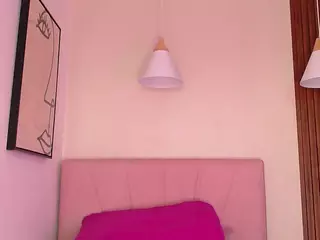 Coral Lise's Live Sex Cam Show