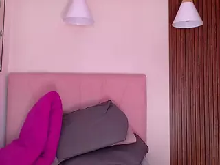 Coral Lise's Live Sex Cam Show