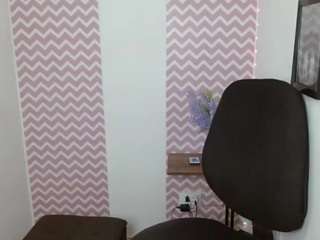 dayanacarson Live Webcam on CamSoda