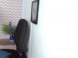 dayanacarson 1 live webcam