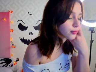 flairatkins Live Webcam on CamSoda