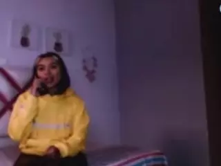 MIIAA-19's Live Sex Cam Show