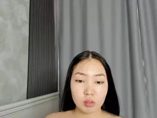spoky-tyan's Live Sex Cam Show