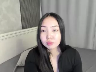 spoky-tyan's Live Sex Cam Show
