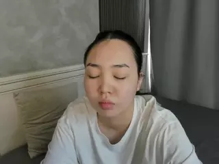 spoky-tyan's Live Sex Cam Show