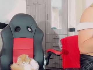 thiara-veky webcam